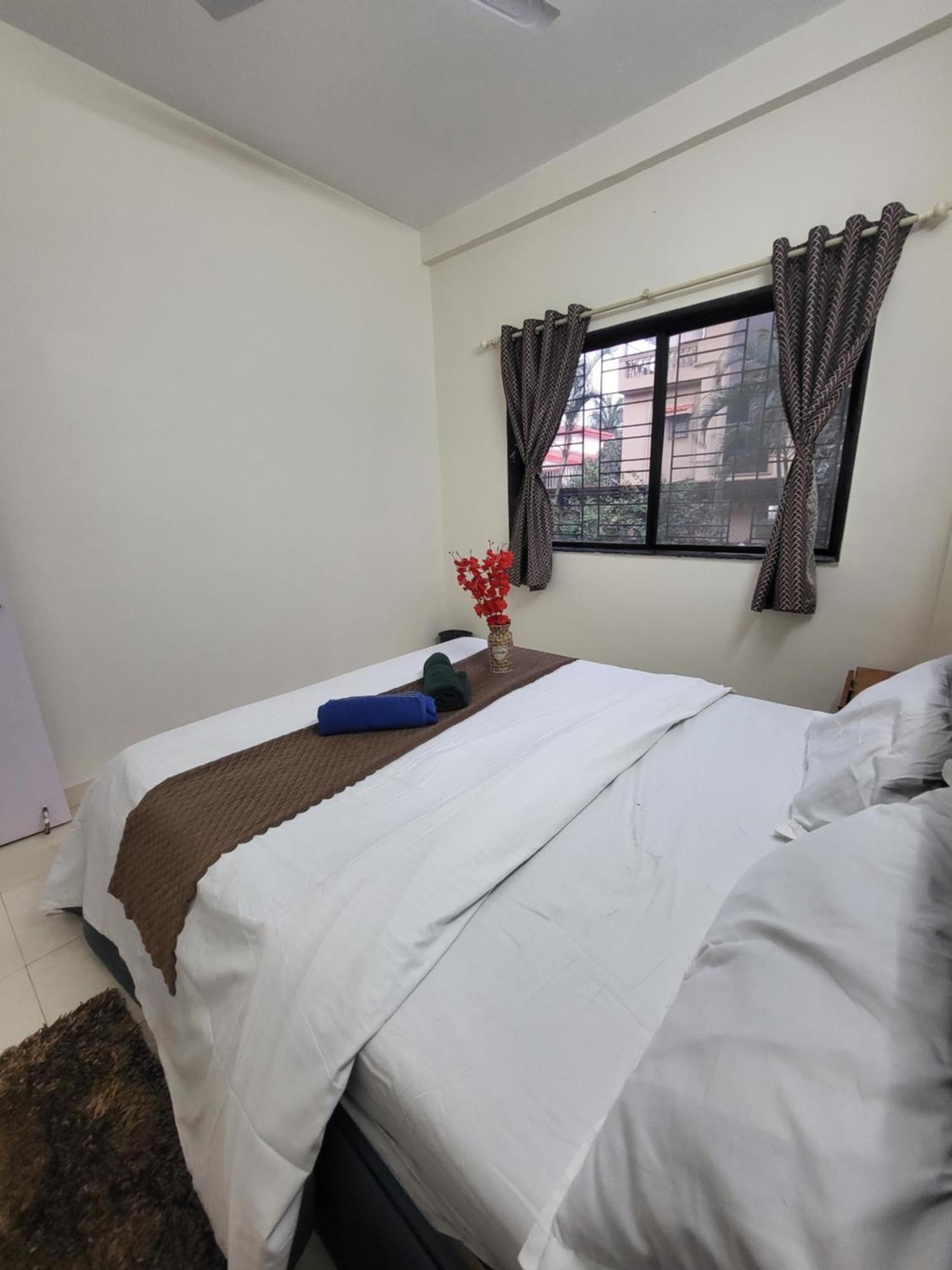 The Perfect Stays Para Disco Big Pool Cricket Turf Villa Лонавала Экстерьер фото