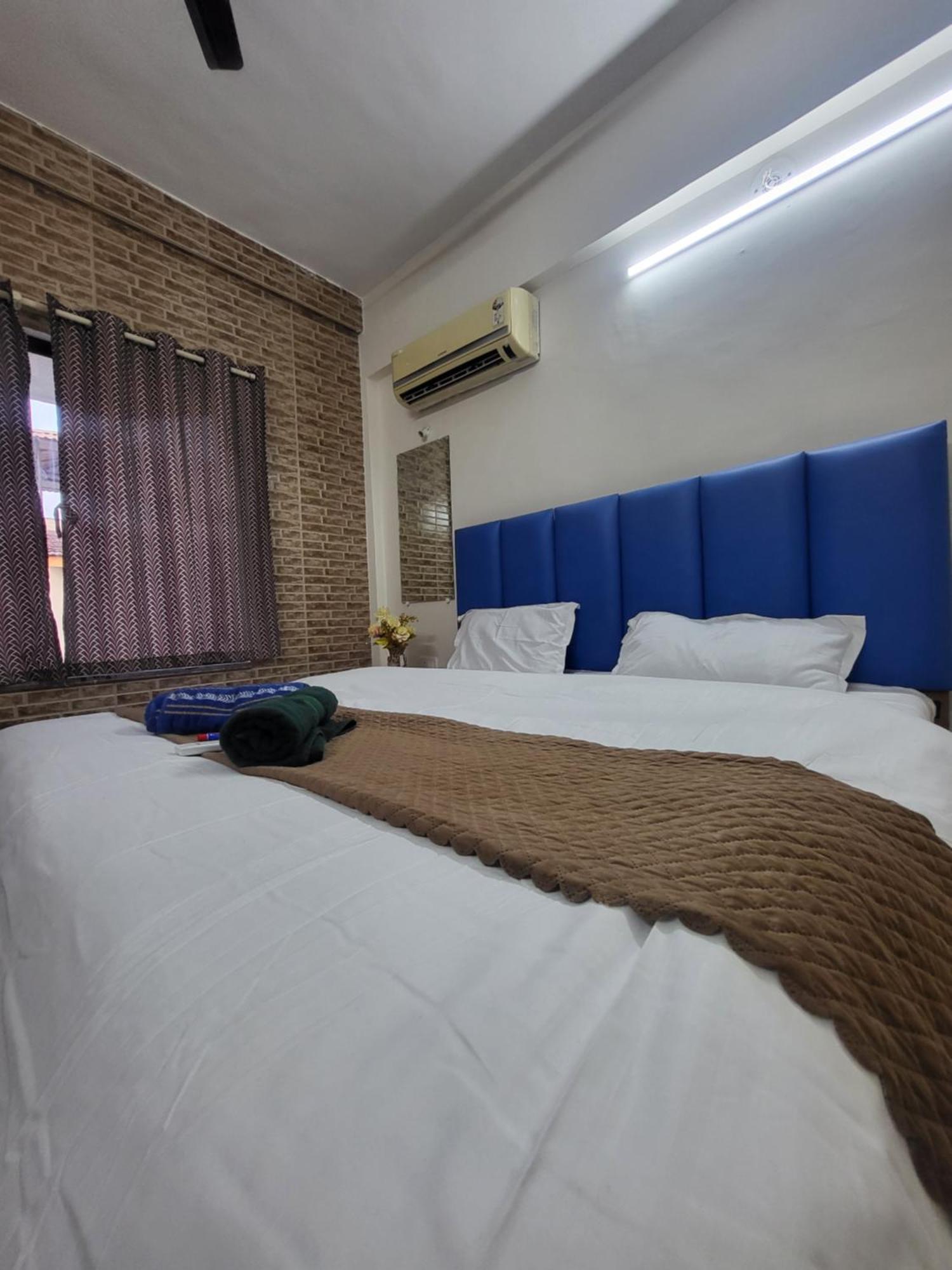 The Perfect Stays Para Disco Big Pool Cricket Turf Villa Лонавала Экстерьер фото
