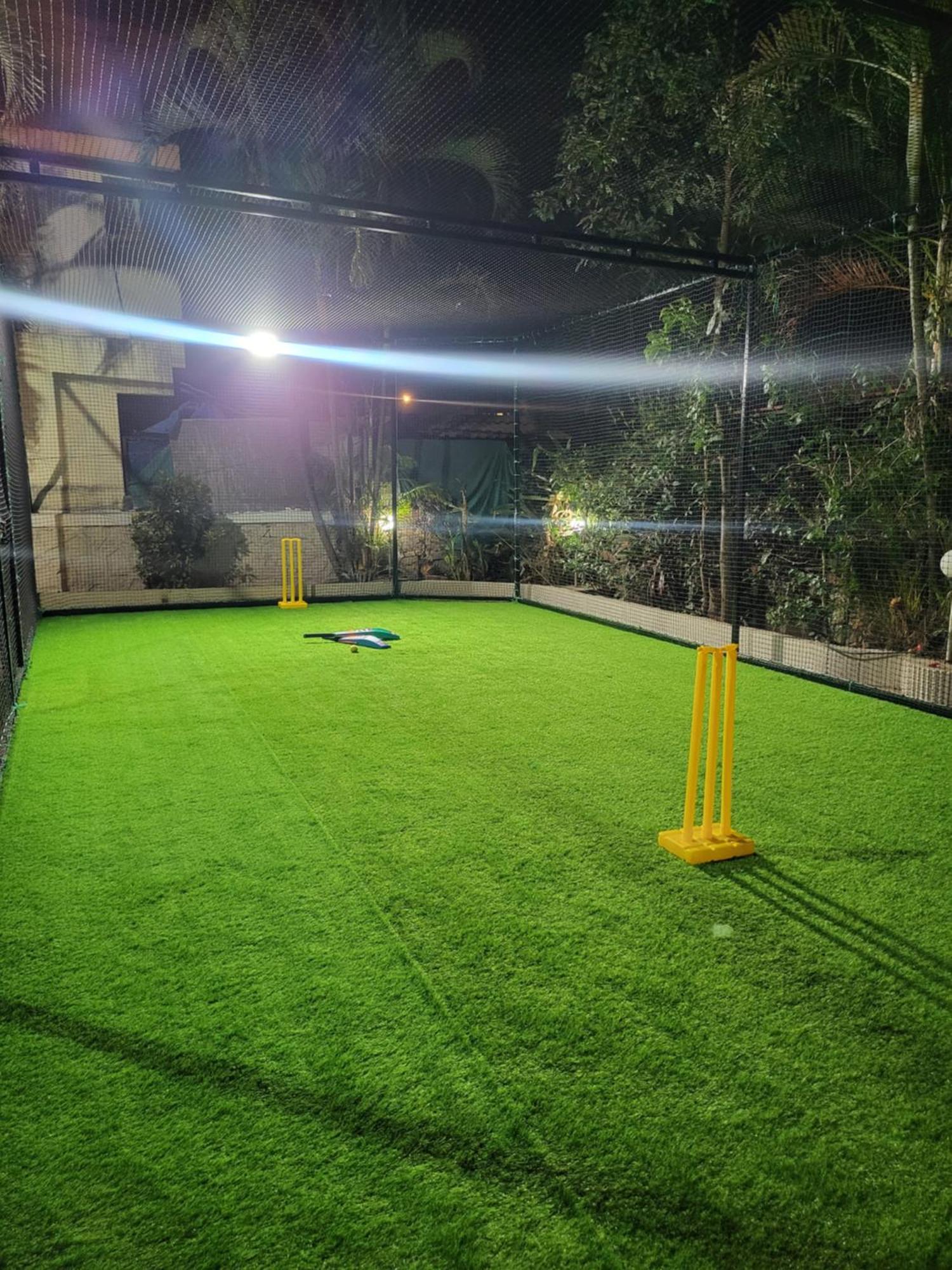 The Perfect Stays Para Disco Big Pool Cricket Turf Villa Лонавала Экстерьер фото